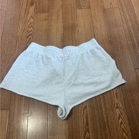 garage shorts - Picture 3 of 3